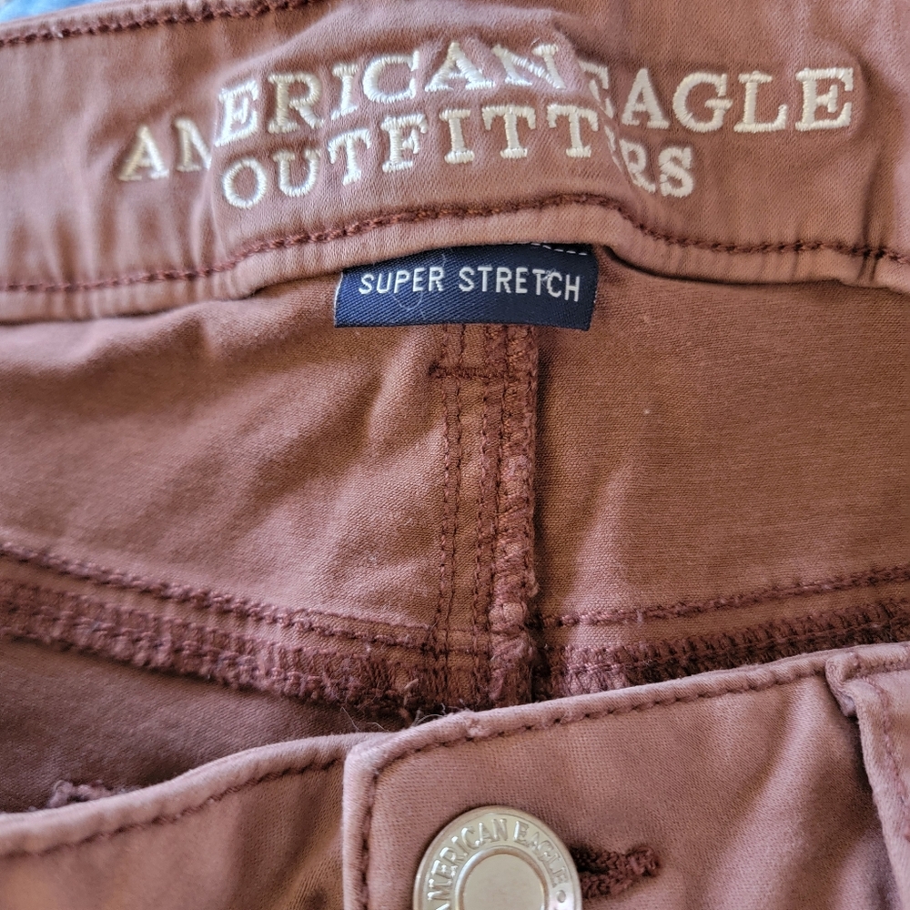 American Eagle Distressed Jeans Zipper Pockets Hi-Rise Jegging Super Stretch 10 - Picture 8 of 11